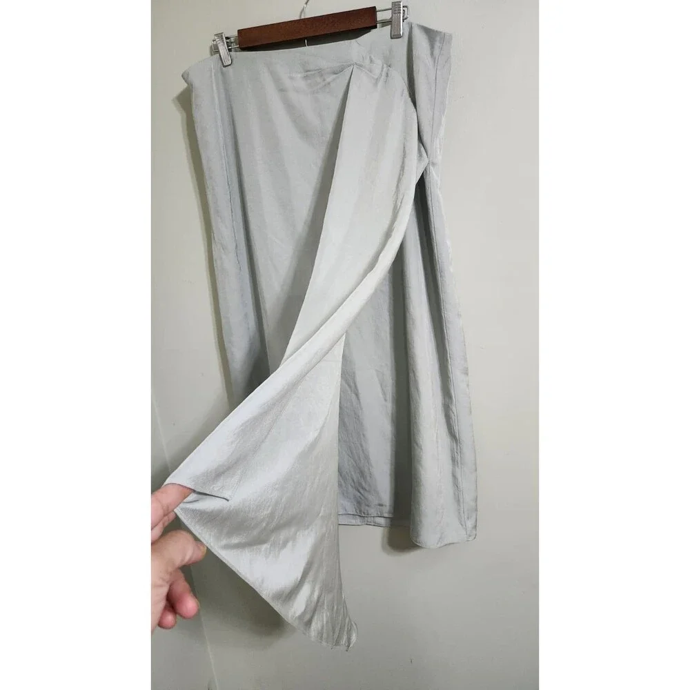 Vince Women’s Overlap long Skirt Size 16 Color Grey-green - Picture 3 of 9